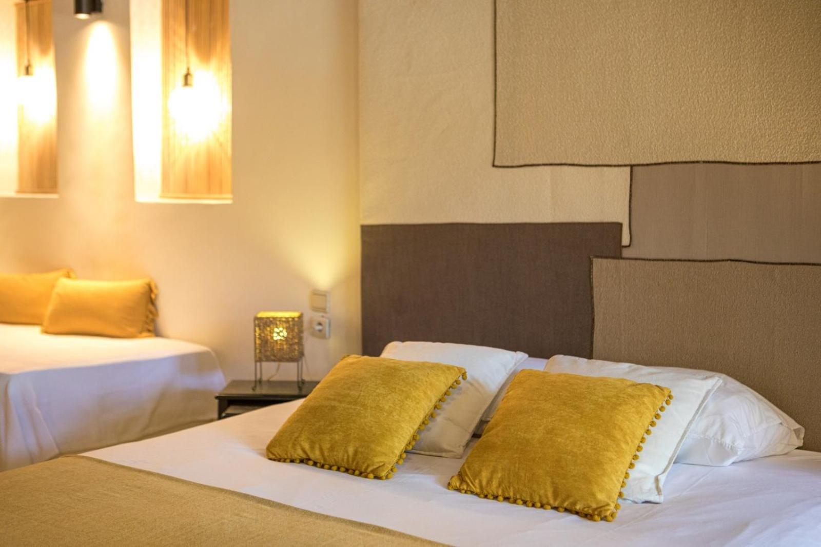 In Provence Hotel - Experience Atypique Venelles Exterior photo