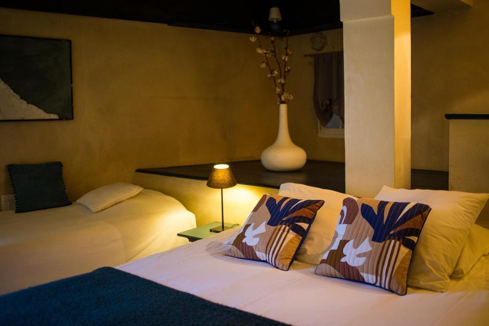 In Provence Hotel - Experience Atypique Venelles Exterior photo