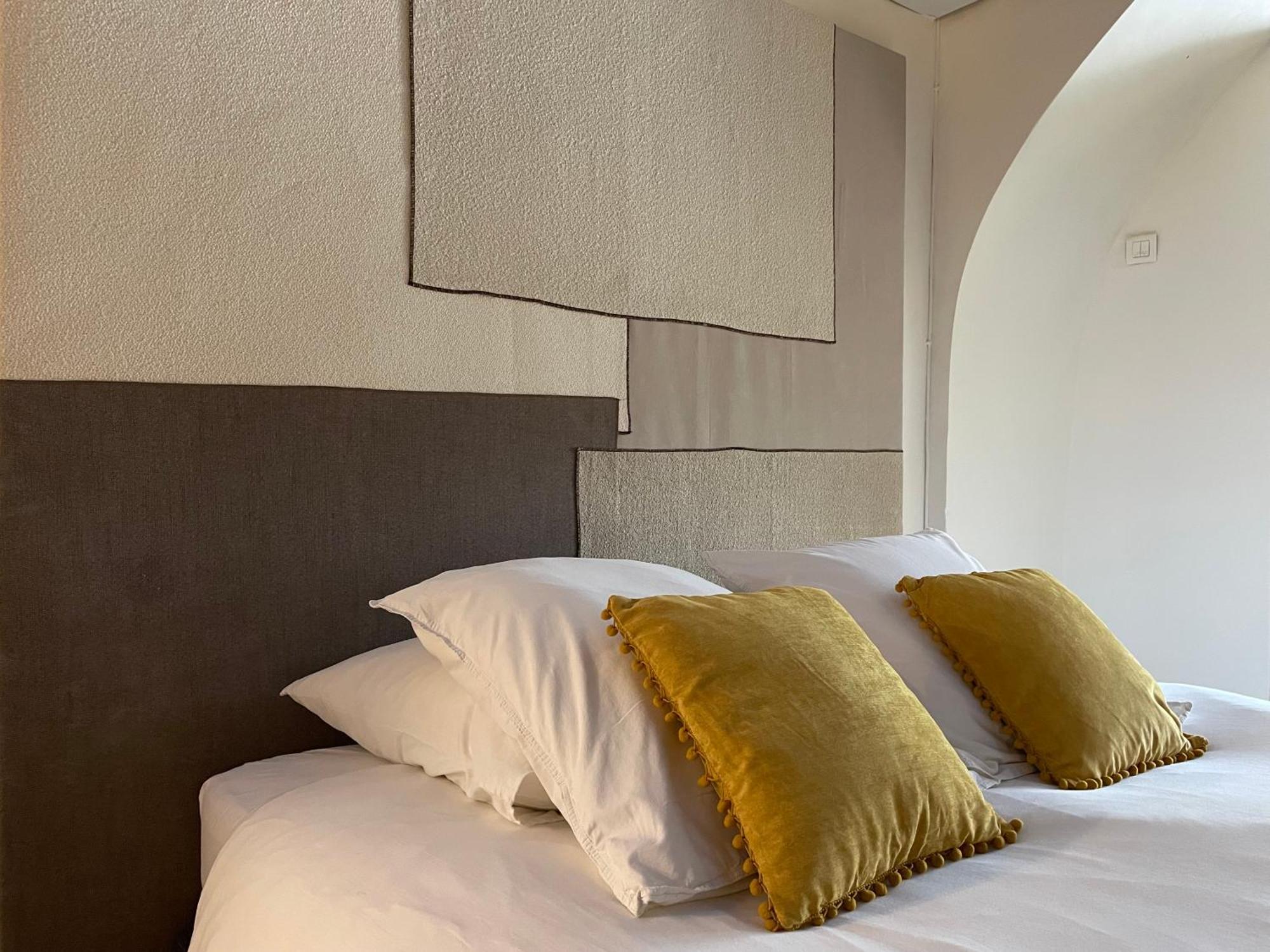 In Provence Hotel - Experience Atypique Venelles Exterior photo